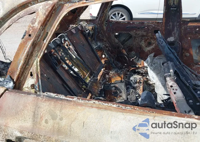 WA1EFCFSXGR008833: 40776246