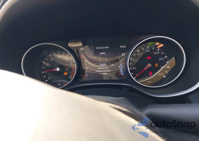 3C4NJDBBXJT435833: 40775679