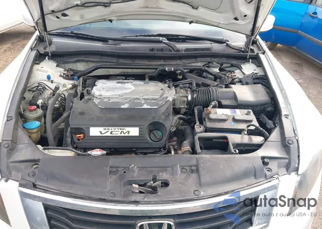 1HGCP36759A000714: 40779853