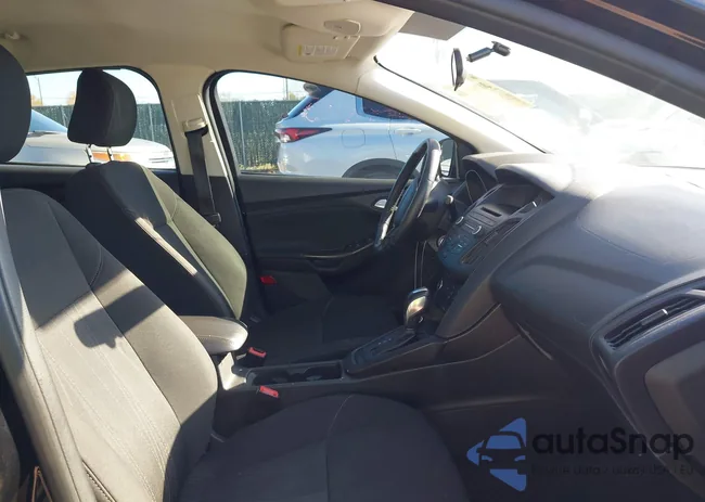 1FADP3F24GL398853: 40783244