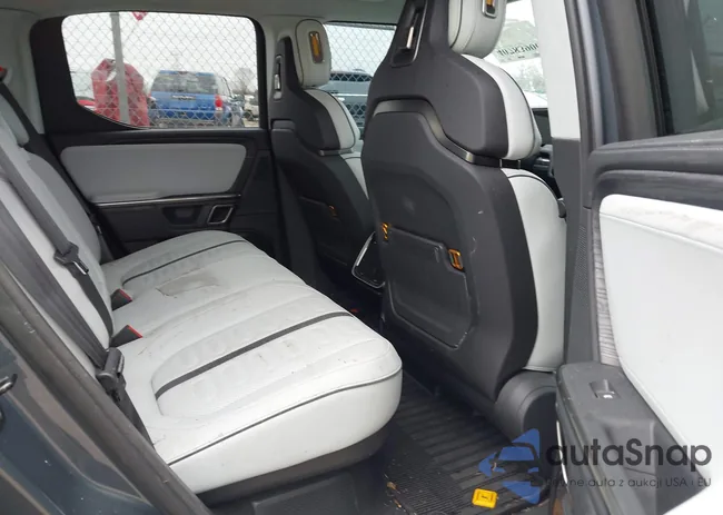 7FCTGCAA9RN030688: 40783906