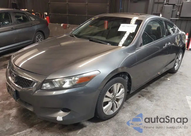 1HGCS12789A000523: 40790595