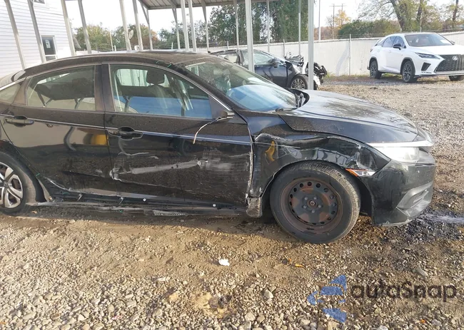 2HGFC2F51JH521615: 40792285