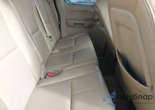 1GCRCSE05CZ245587: 40792913