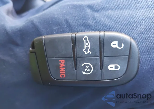 2C3CCAEG1DH606090: 40792732