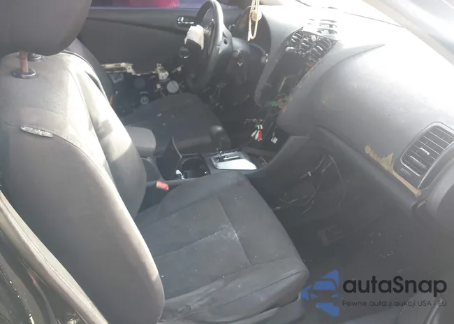 1N4AL2AP8CN452679: 40794247