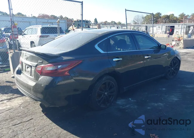 1N4AL3AP6HC282749: 40794890