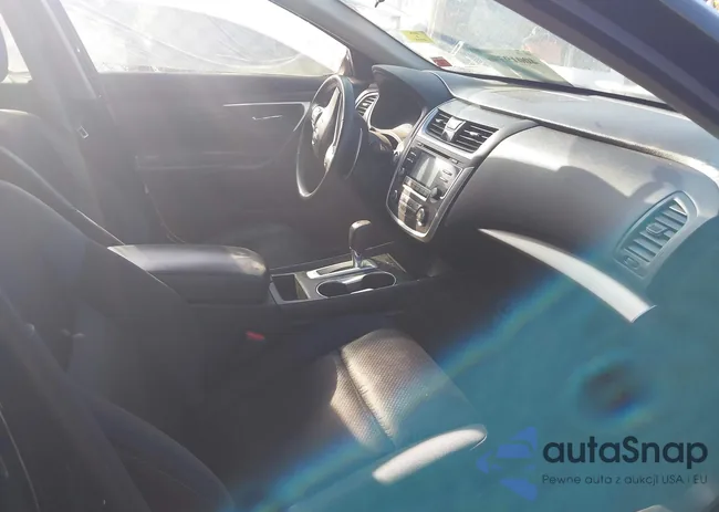 1N4AL3AP6HC282749: 40794890