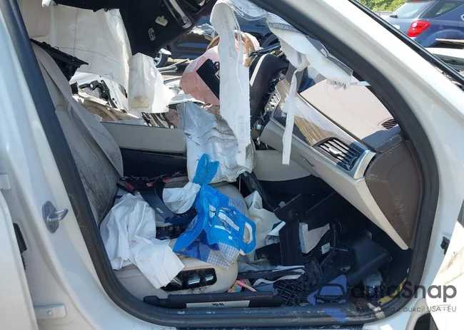 WBAJE7C56JWC55451: 40795468