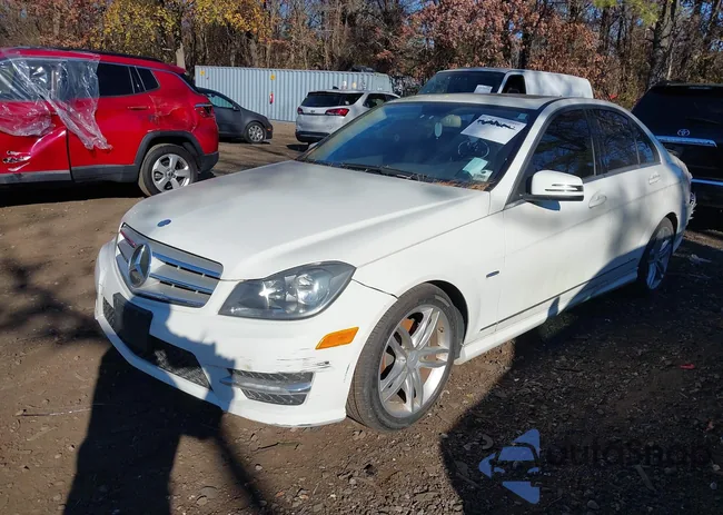 WDDGF4HB7CA674502: 40798720