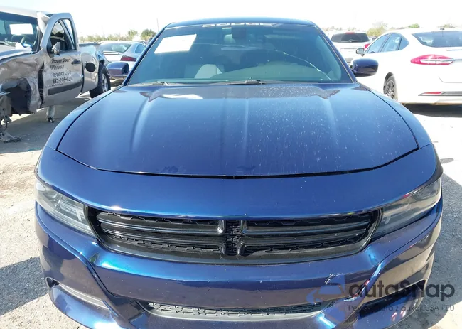 2C3CDXHG9FH852674: 40799503