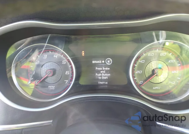 2C3CDXHG9FH852674: 40799503