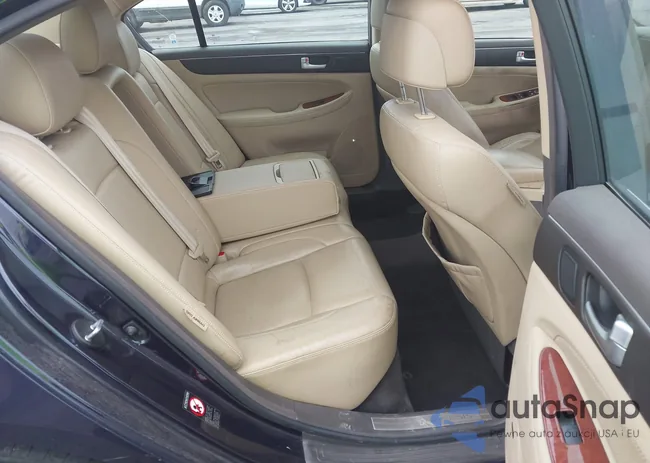 KMHGC4DD5CU199498: 40802324