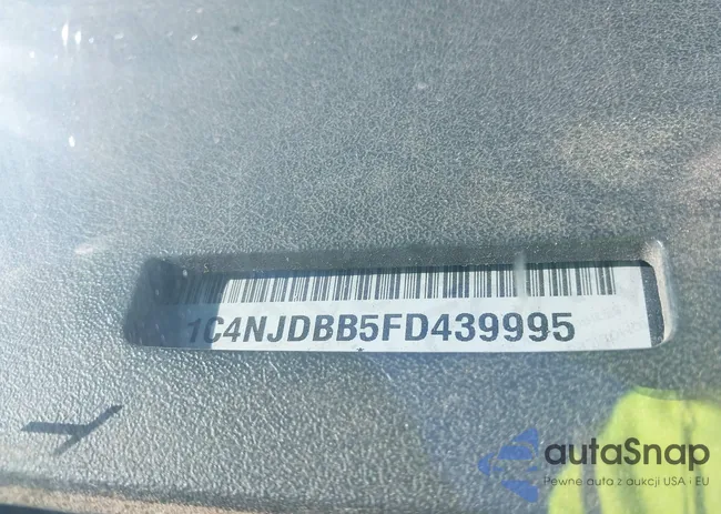1C4NJDBB5FD439995: 40802769