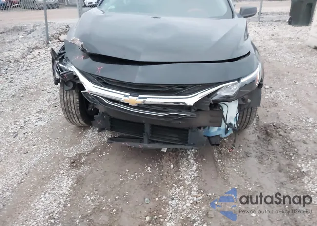 1G1ZB5ST6NF214543: 40804138