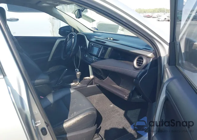 2T3YFREV3DW031142: 40804318