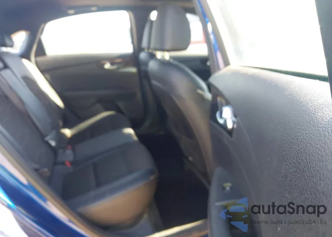 3KPF34AD3ME330643: 40805361