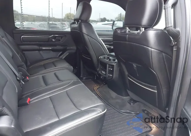 1C6SRFHTXNN100494: 40805907