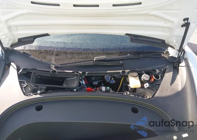 5YJ3E1EA4PF574411: 40805979