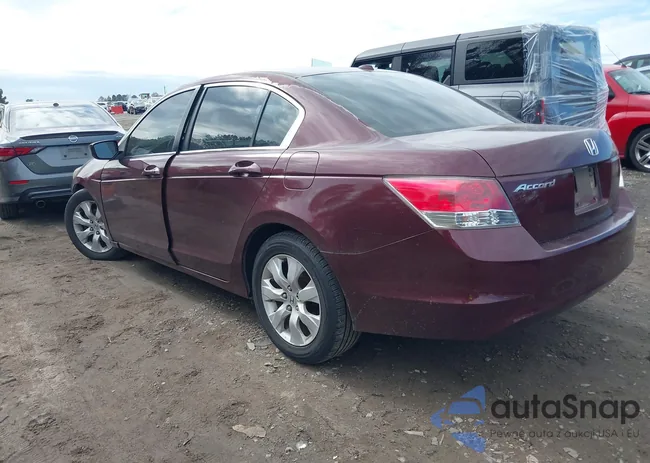 1HGCP2F86AA161127: 40809160