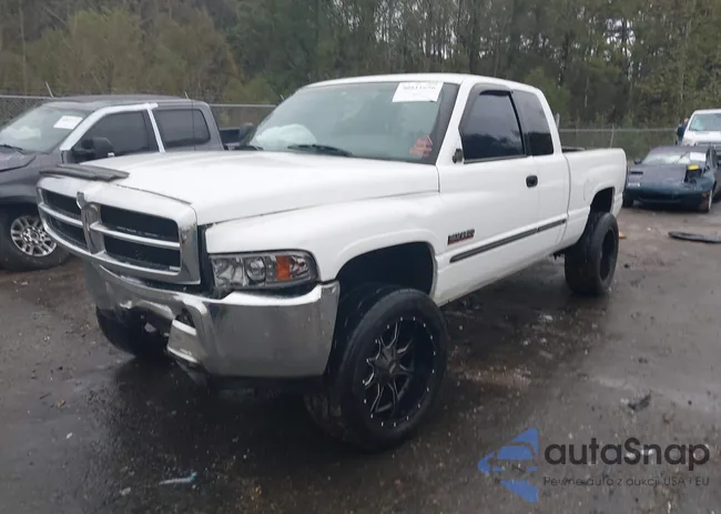 3B7KF23781G233441: 40811656