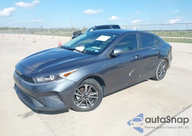 3KPF24AD3NE481910: 40818118