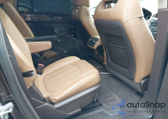 5GAKVCKD3GJ114852: 40820130