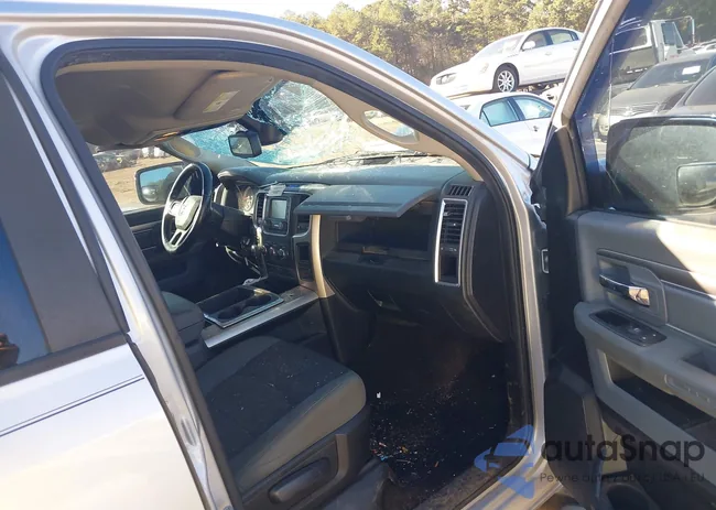 1C6RR7LT0ES133050: 40820299