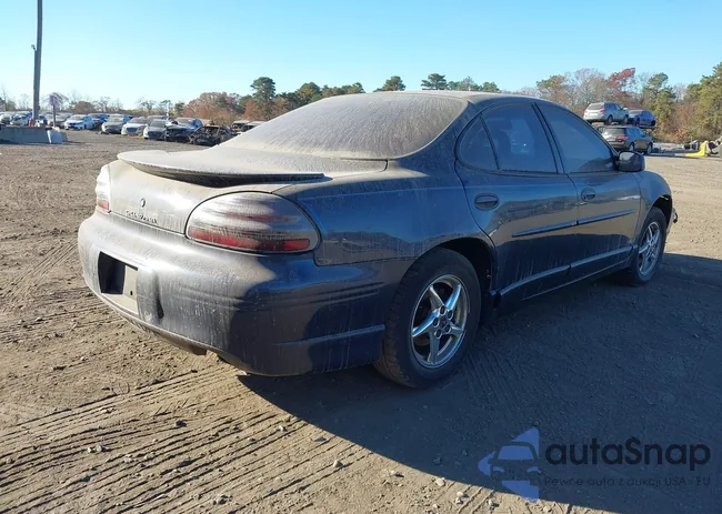 1G2WP52K82F256389: 40822299