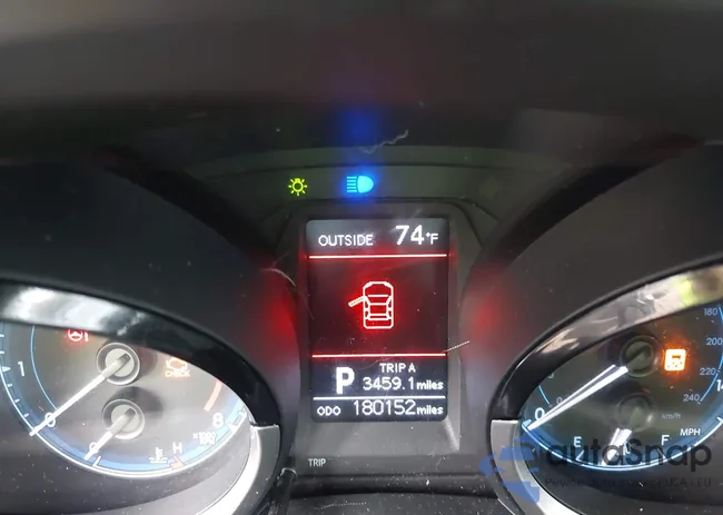 2T1BURHE1EC110196: 40822969