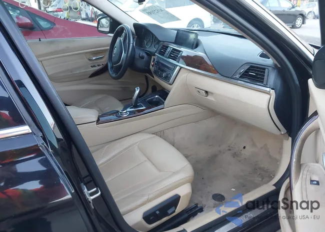 WBA3C1C51DF439015: 40823193