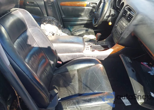 JT8BH68X7Y0024005: 40825853