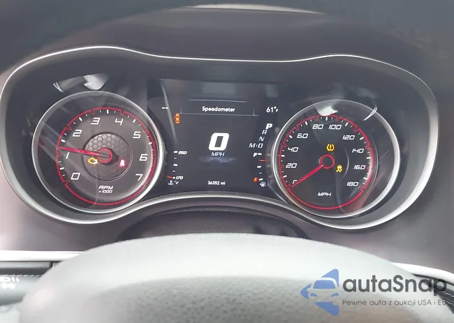 2C3CDXGJ3MH626723: 40826642