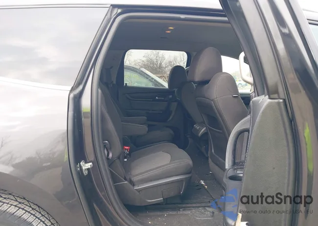 1GNKRGKD2EJ330982: 40830647