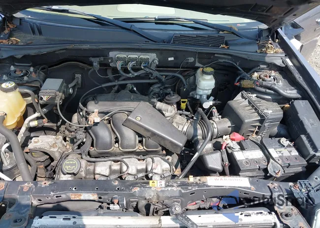 1FMCU94118KB49750: 40833379