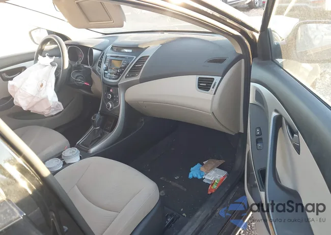 KMHDH4AE1GU583527: 40833844