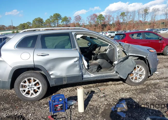 1C4PJMCB7EW107101: 40833895