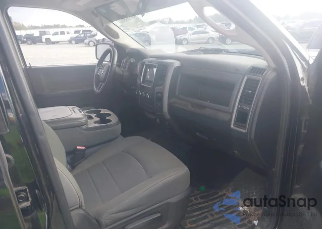 3C6RR7KT2EG210400: 40835876