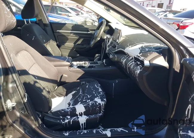 1N4BL4DV0NN324353: 40837028