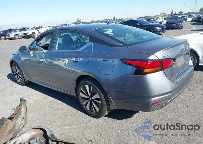 1N4BL4DV0NN324353: 40837028