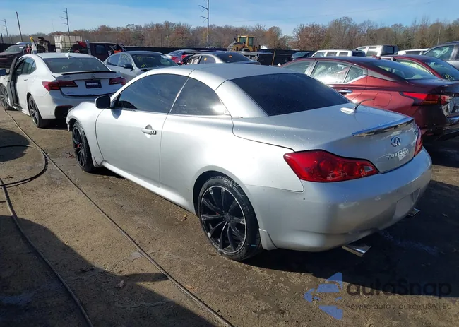 JNKCV66E59M721083: 40838808