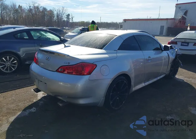 JNKCV66E59M721083: 40838808