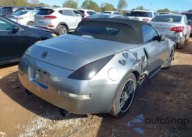 JN1AZ36A16M451745: 40839138