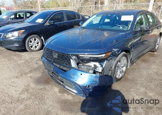 1HGCY2F67RA063411: 40838765