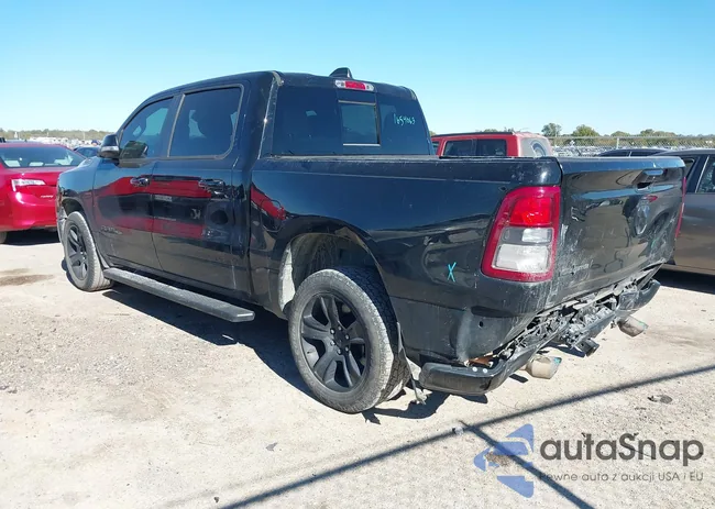 1C6RREFTXNN217858: 40840181