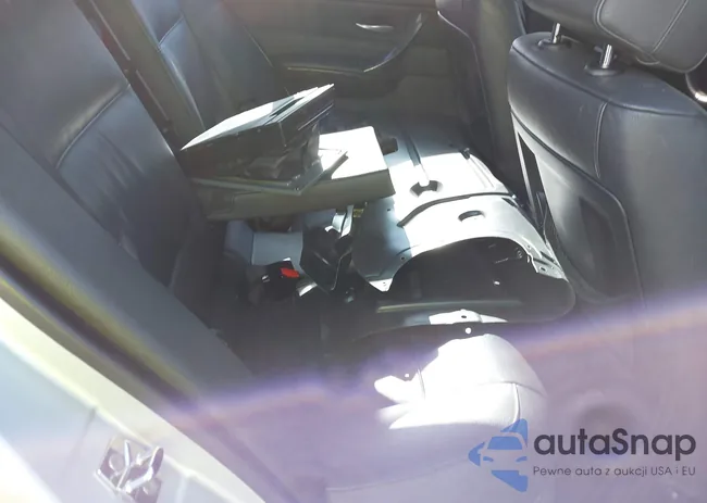 WBAVC93548K042645: 40840755