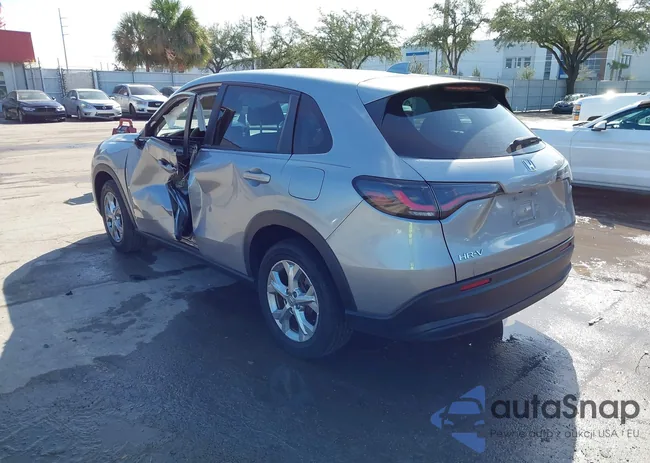 3CZRZ1H39PM720948: 40841952