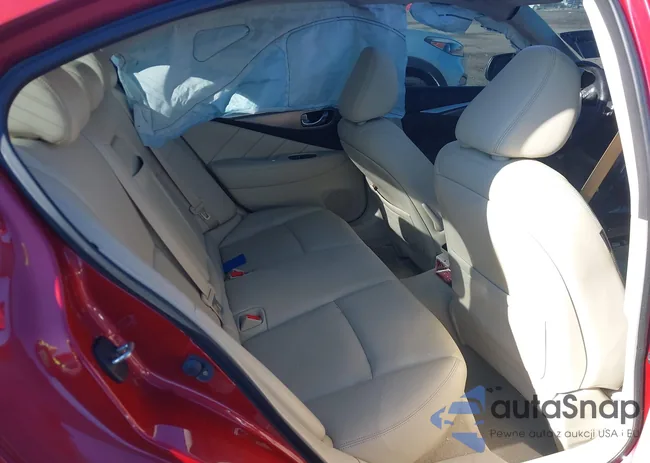 JN1BV7AR4EM697482: 40844403