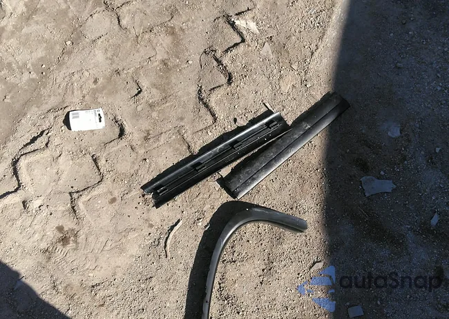 WBAVC93508KZ73403: 40844764