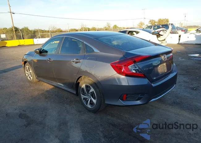 2HGFC2F6XKH605734: 40848466